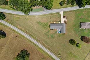 670 Old Mill Rd, Campobello, SC 29322 - Photo 39