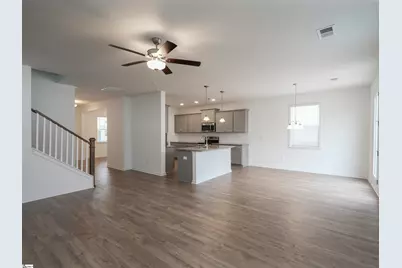 33 Thorne Street, Fountain Inn, SC 29644 - Photo 3