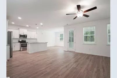 295 Bryland Way, Fountain Inn, SC 29644 - Photo 3