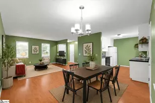 18 Genesis Ct, Greenville, SC 29601 - Photo 7