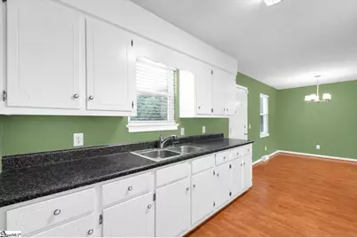 18 Genesis Court, Greenville, SC 29601 - Photo 9