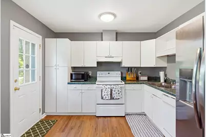 131 Mill Street, Travelers Rest, SC 29690 - Photo 11