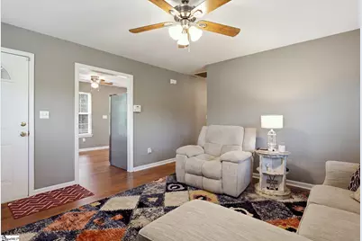 131 Mill Street, Travelers Rest, SC 29690 - Photo 7