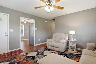 131 Mill St, Travelers Rest, SC 29690 - Photo 7