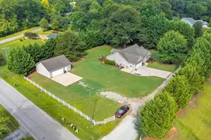 1 Berry Tree Ct, Greer, SC 29651 - Photo 45