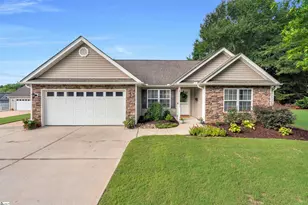1 Berry Tree Ct, Greer, SC 29651 - Photo 1