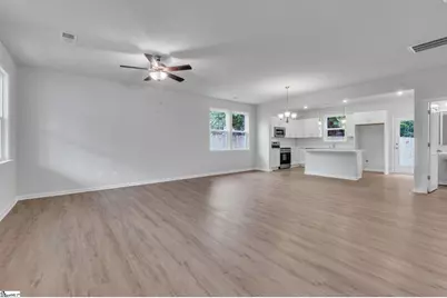 145 D Street, Greenville, SC 29609 - Photo 9
