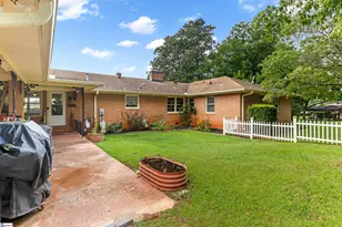 205 Dixon St, Clinton, SC 29325 - Photo 39