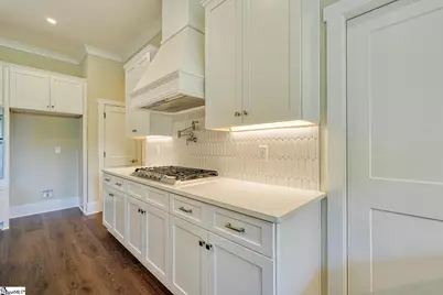 586 Clifdale Road, Spartanburg, SC 29307 - Photo 15