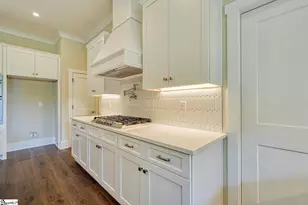 586 Clifdale Rd, Spartanburg, SC 29307 - Photo 15