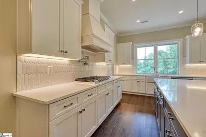 586 Clifdale Road, Spartanburg, SC 29307 - Photo 17