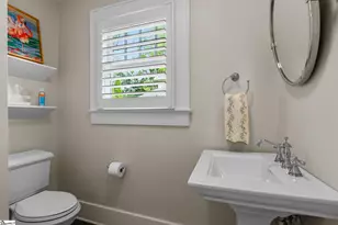 102 Fairview Ave, Greenville, SC 29601 - Photo 15