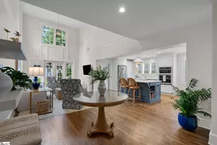 102 Fairview Ave, Greenville, SC 29601 - Photo 11