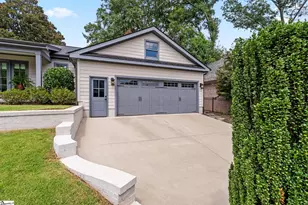 102 Fairview Ave, Greenville, SC 29601 - Photo 37