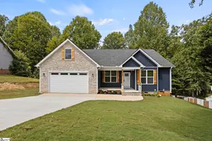 129 Faulkner Cir, Greer, SC 29651 - Photo 1