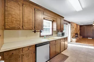 2114 Karen Ln, Anderson, SC 29626 - Photo 15