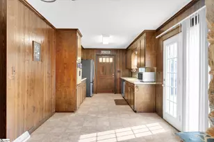 2114 Karen Ln, Anderson, SC 29626 - Photo 13