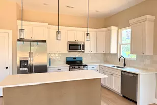 1408 Dorset Dr, Spartanburg, SC 29307 - Photo 5