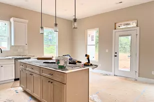 1408 Dorset Dr, Spartanburg, SC 29307 - Photo 5