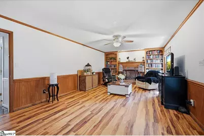 410 Thornhill Drive, Spartanburg, SC 29301 - Photo 7