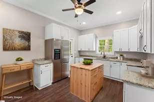 409 W Curtis St, Simpsonville, SC 29681 - Photo 11