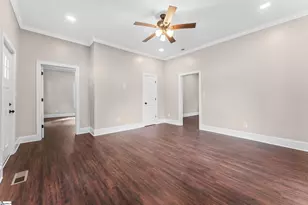 409 W Curtis St, Simpsonville, SC 29681 - Photo 7