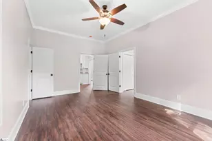 409 W Curtis St, Simpsonville, SC 29681 - Photo 17