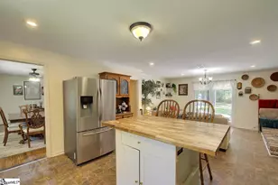 303 Mill St, Williamston, SC 29697 - Photo 5