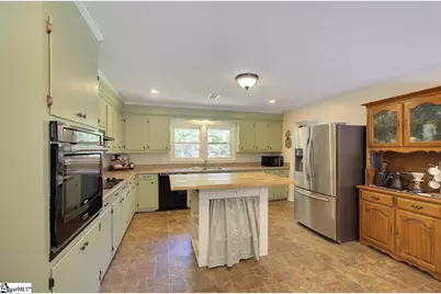 303 Mill Street, Williamston, SC 29697 - Photo 11