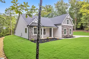 122 Indian Ridge Dr, Laurens, SC 29360 - Photo 3