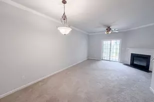 615 Graythorn Ln, Greenville, SC 29607 - Photo 9