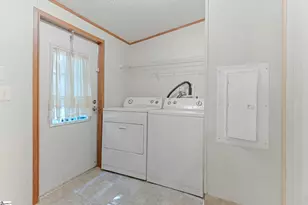 214 Chantilly Cir, Starr, SC 29684 - Photo 11