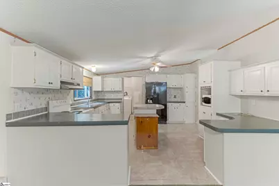 214 Chantilly Circle, Starr, SC 29684 - Photo 7