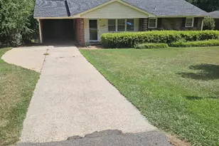 513 W Fredericks St, Anderson, SC 29625 - Photo 1