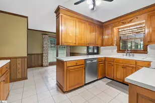 1204 Stonehurst Dr, Anderson, SC 29621 - Photo 11