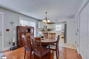 8 Shady Pines Ct, Fountain Inn, SC 29644 - Photo 11