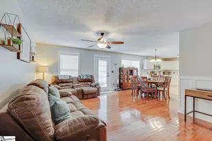 8 Shady Pines Ct, Fountain Inn, SC 29644 - Photo 9