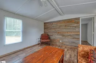 105 Cb Ln, Cowpens, SC 29330 - Photo 3