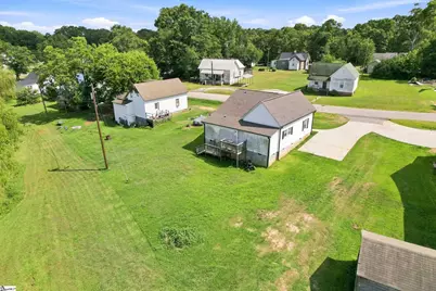 112 W 1st Street, Williamston, SC 29697 - Photo 33