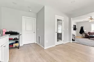 112 W 1st St, Williamston, SC 29697 - Photo 15