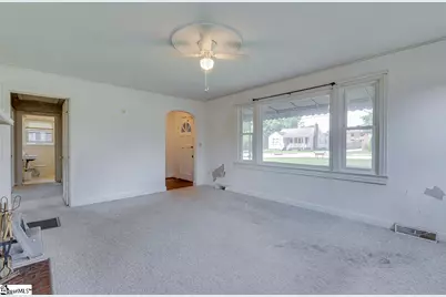 15 Dargan Street, Greenville, SC 29611 - Photo 11