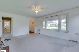 15 Dargan St, Greenville, SC 29611 - Photo 11