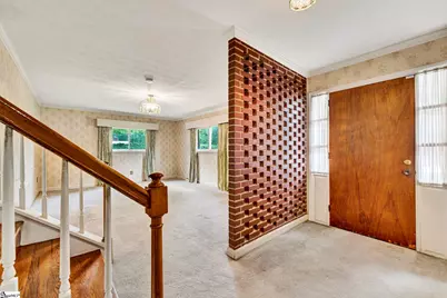19 Vicki Circle, Greenville, SC 29615 - Photo 9