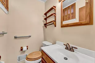 19 Vicki Cir, Greenville, SC 29615 - Photo 35