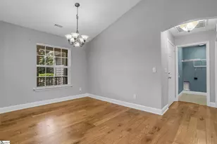 9 Gratiot Ln, Greer, SC 29651 - Photo 7
