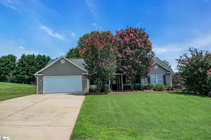 9 Gratiot Ln, Greer, SC 29651 - Photo 1