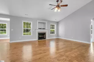 9 Gratiot Ln, Greer, SC 29651 - Photo 9