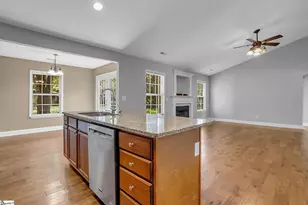 9 Gratiot Ln, Greer, SC 29651 - Photo 17