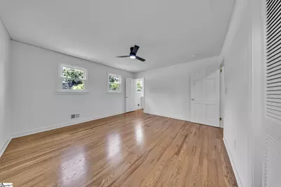 17 Beaufort Street, Greenville, SC 29615 - Photo 5