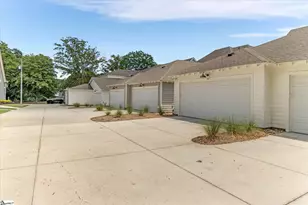 27 Center St, Travelers Rest, SC 29690 - Photo 25